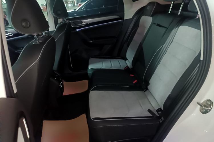 Used Volkswagen Tayron X 2020 330TSI Two-Wheel Drive Luxury Smart Connectivity Version Left Rear Seat