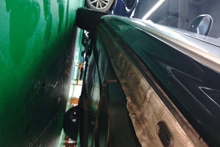 Used Volkswagen Tayron X 2020 330TSI Two-Wheel Drive Luxury Smart Connectivity Version Left Side Sill