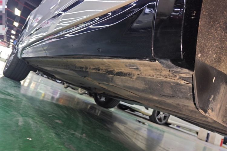 Used Volkswagen Tayron X 2020 380TSI Four-Wheel Drive Prestige Connected Version Left Side Sill