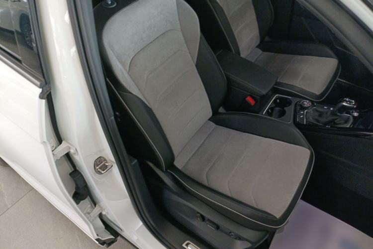 Used Volkswagen Tayron X 2020 380TSI Four-Wheel Drive Flagship Smart Connectivity Version Right Front Seat