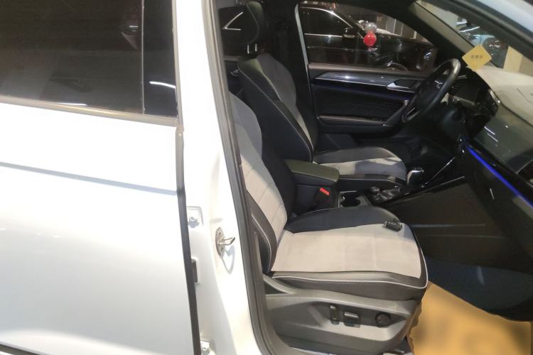 Used Volkswagen Tayron X 2020 380TSI Four-Wheel Drive Flagship Smart Connectivity Version Right Front Seat