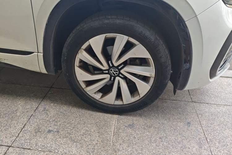 Used Volkswagen Tayron X 2020 330TSI Two-Wheel Drive Luxury Smart Connectivity Version Right Front Wheel Hub