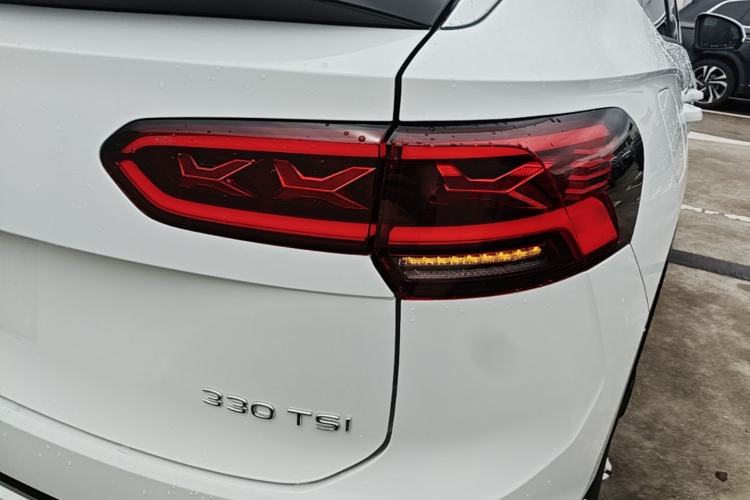 Used Volkswagen Tayron X 2020 330TSI Two-Wheel Drive Luxury Smart Connectivity Version Right Rear Taillight