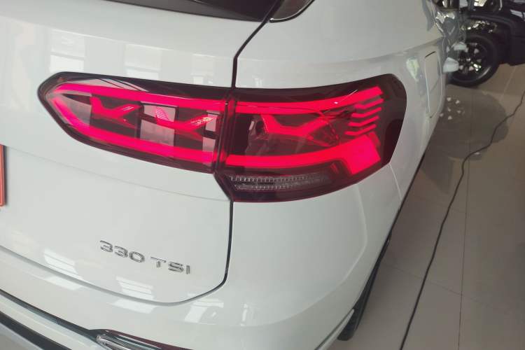 Used Volkswagen Tayron X 2020 330TSI Two-Wheel Drive Luxury Smart Connectivity Version Right Rear Taillight