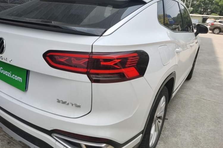 Used Volkswagen Tayron X 2020 330TSI Two-Wheel Drive Luxury Smart Connectivity Version Right Rear Taillight