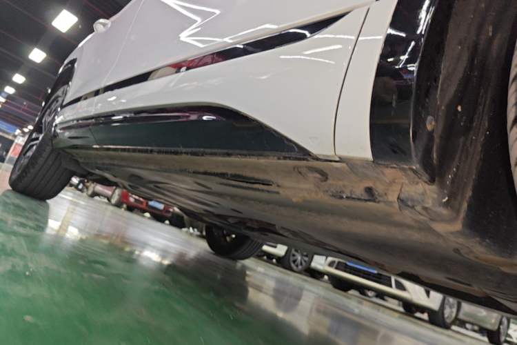 Used Volkswagen Tayron X 2020 380TSI Four-Wheel Drive Prestige Connected Version Right Side Sill