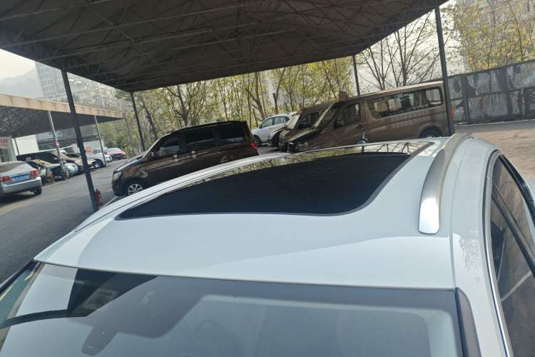 Used Volkswagen Tayron X 2020 330TSI Two-Wheel Drive Luxury Smart Connectivity Version Roof