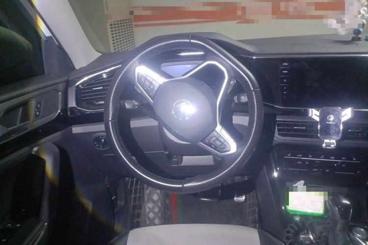 Used Volkswagen Tayron X 2020 330TSI Two-Wheel Drive Luxury Smart Connectivity Version Steering Wheel