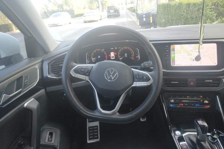Used Volkswagen Tayron X 2020 330TSI Two-Wheel Drive Luxury Smart Connectivity Version Steering Wheel
