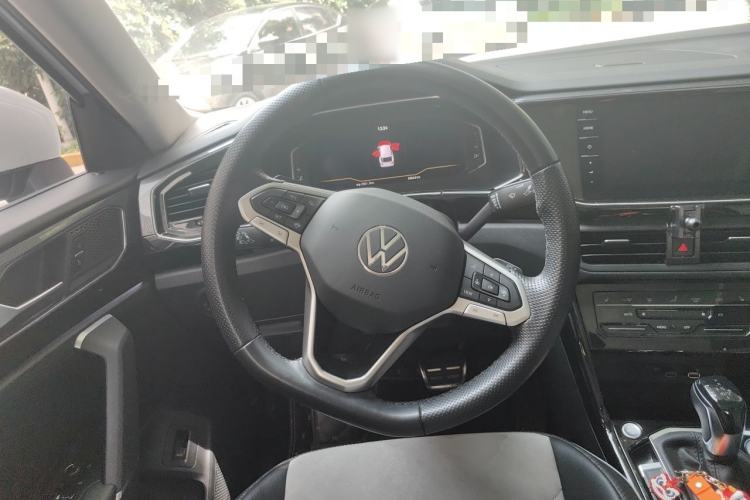 Used Volkswagen Tayron X 2020 330TSI Two-Wheel Drive Luxury Smart Connectivity Version Steering Wheel