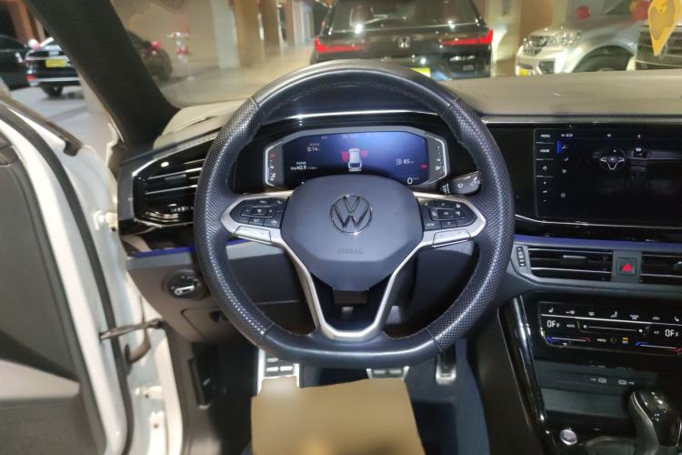 Used Volkswagen Tayron X 2020 380TSI Four-Wheel Drive Flagship Smart Connectivity Version Steering Wheel