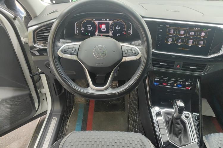 Used Volkswagen Tayron X 2020 330TSI Two-Wheel Drive Luxury Smart Connectivity Version Steering Wheel