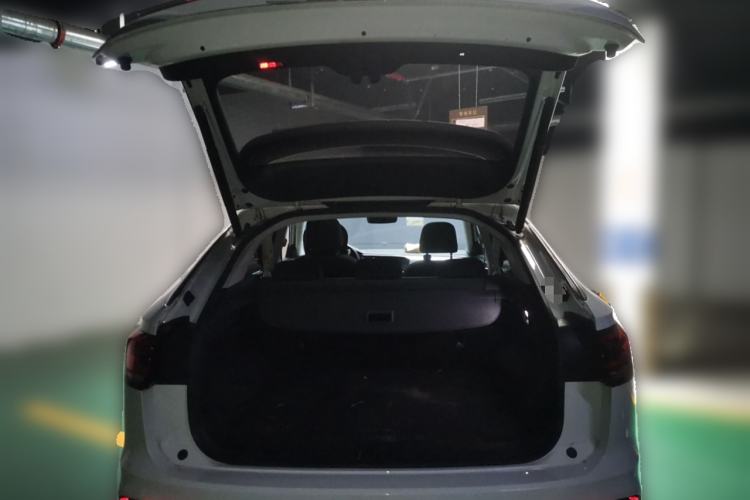 Used Volkswagen Tayron X 2020 330TSI Two-Wheel Drive Luxury Smart Connectivity Version Trunk