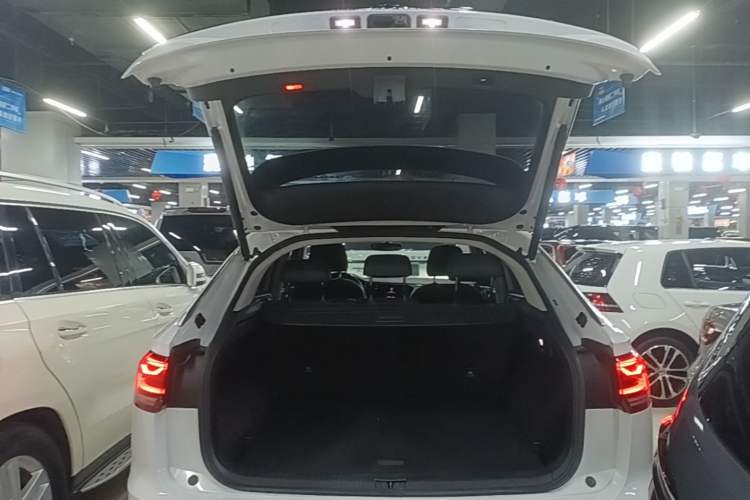 Used Volkswagen Tayron X 2020 330TSI Two-Wheel Drive Luxury Smart Connectivity Version Trunk