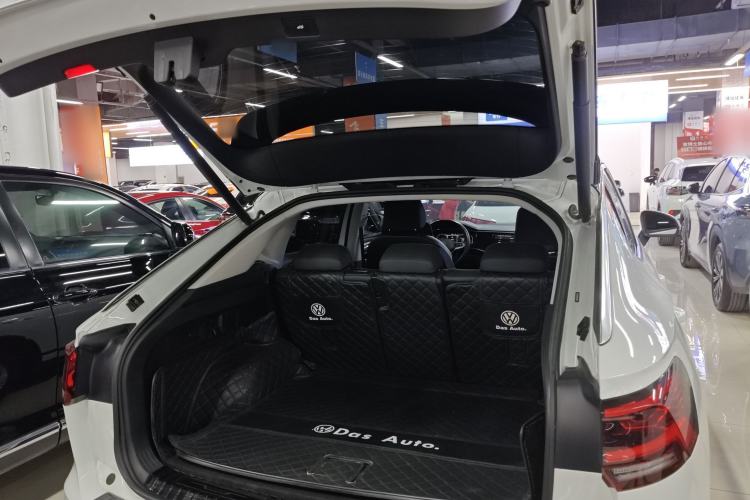 Used Volkswagen Tayron X 2020 330TSI Two-Wheel Drive Luxury Smart Connectivity Version Trunk