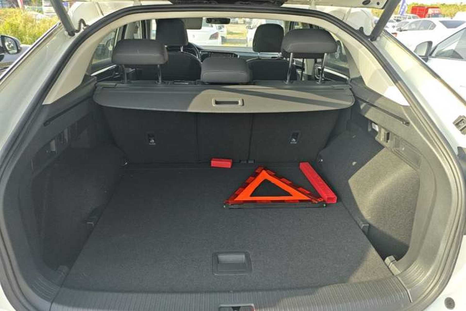 Used Volkswagen Tayron X 2020 330TSI Two-Wheel Drive Luxury Smart Connectivity Version Trunk