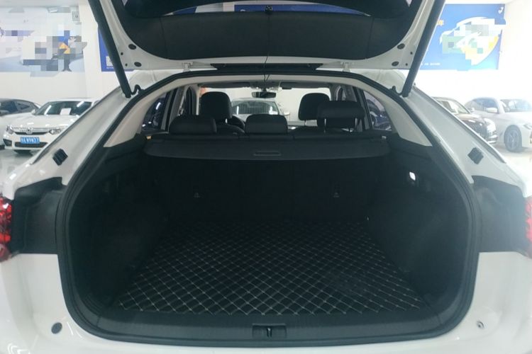 Used Volkswagen Tayron X 2020 330TSI Two-Wheel Drive Luxury Smart Connectivity Version Trunk