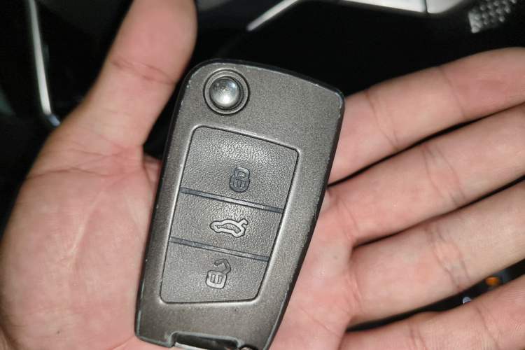 Used Volkswagen Tayron X 2020 330TSI Two-Wheel Drive Luxury Smart Connectivity Version Vehicle Key