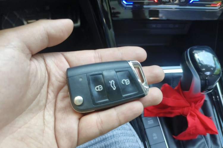 Used Volkswagen Tayron X 2020 330TSI Two-Wheel Drive Luxury Smart Connectivity Version Vehicle Key