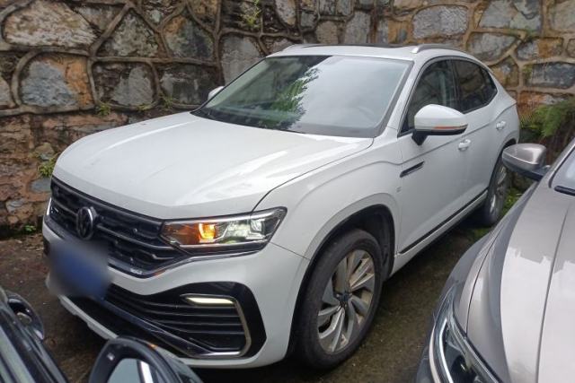 Volkswagen Tayron X 2020 330TSI Two-Wheel Drive Luxury Smart Connectivity Version d’occasion