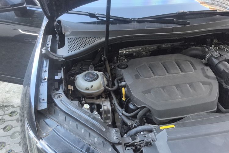 Used Volkswagen Tayron X 2023 330TSI Two-Wheel-Drive Prestige High-Energy Version Engine Bay Right