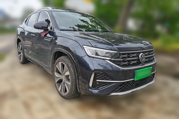 Used Volkswagen Tayron X 2023 330TSI Two-Wheel-Drive Flagship Smart Edition Front Right 45 Deg