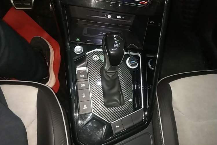 Used Volkswagen Tayron X 2023 330TSI Two-Wheel-Drive Prestige High-Energy Version Gear Lever