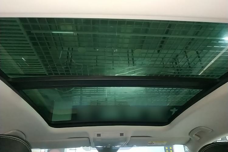 Used Volkswagen Tayron X 2023 330TSI Two-Wheel-Drive Prestige High-Energy Version Headliner