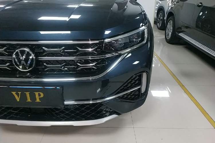 Used Volkswagen Tayron X 2023 330TSI Two-Wheel-Drive Prestige High-Energy Version Left Front Headlight