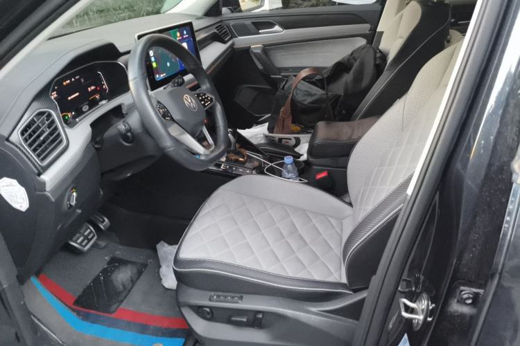 Used Volkswagen Tayron X 2023 330TSI Two-Wheel-Drive Flagship Smart Edition Left Front Seat