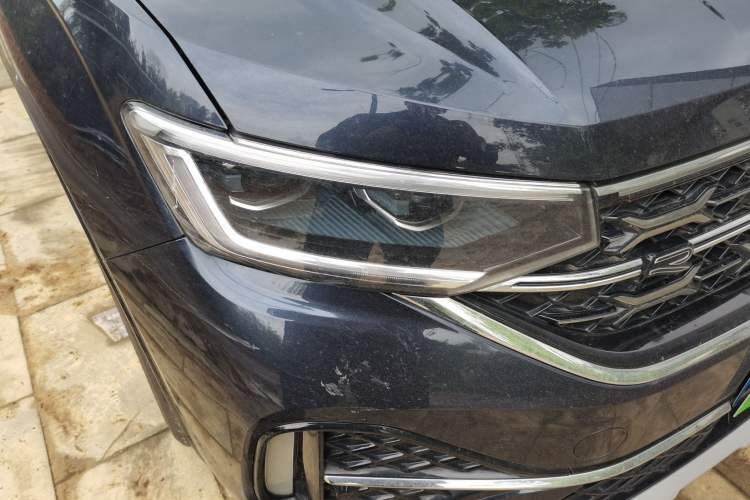 Used Volkswagen Tayron X 2023 330TSI Two-Wheel-Drive Flagship Smart Edition Right Front Headlight