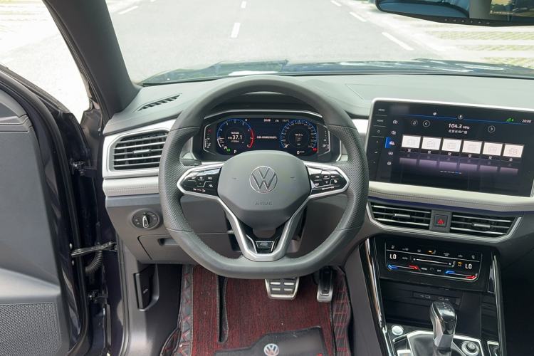 Used Volkswagen Tayron X 2023 330TSI Two-Wheel-Drive Flagship Smart Edition Steering Wheel