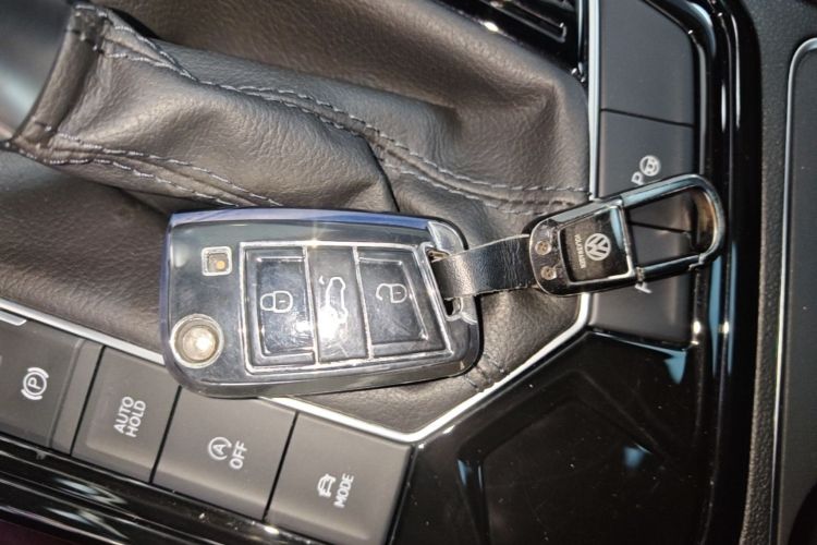 Used Volkswagen Tayron X 2023 330TSI Two-Wheel-Drive Flagship Smart Edition Vehicle Key