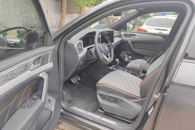 Used Volkswagen Tayron X 2023 Revised 380TSI Four-Wheel Drive Flagship Smart Edition Driver Seat