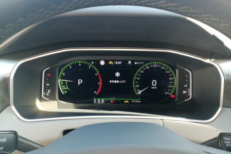 Used Volkswagen Tayron X 2023 Revised 380TSI Four-Wheel Drive Flagship Smart Edition Instrument Cluster