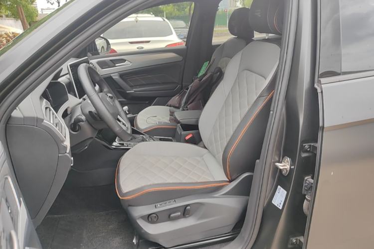 Used Volkswagen Tayron X 2023 Revised 380TSI Four-Wheel Drive Flagship Smart Edition Left Front Seat