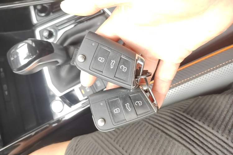 Used Volkswagen Tayron X 2023 Revised 380TSI Four-Wheel Drive Flagship Smart Edition Vehicle Key