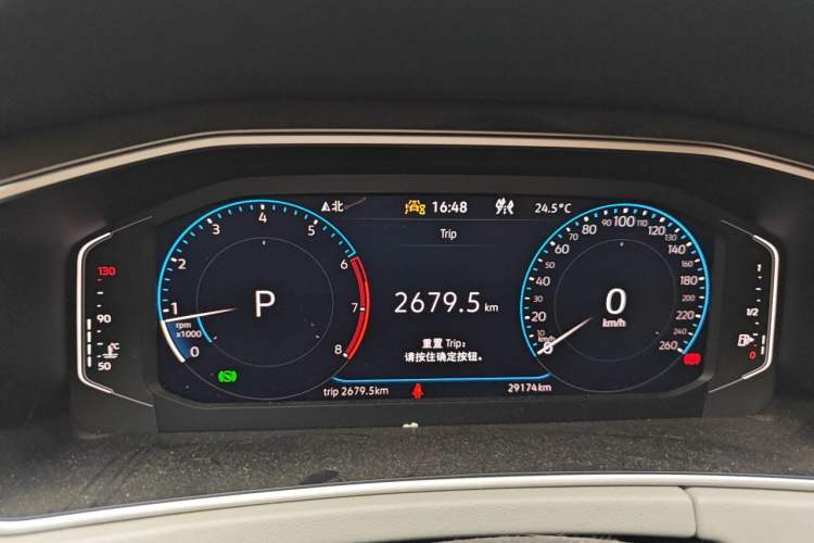 Used Volkswagen Tayron X 2023 380TSI Four-Wheel Drive Flagship Smart Edition Instrument Cluster