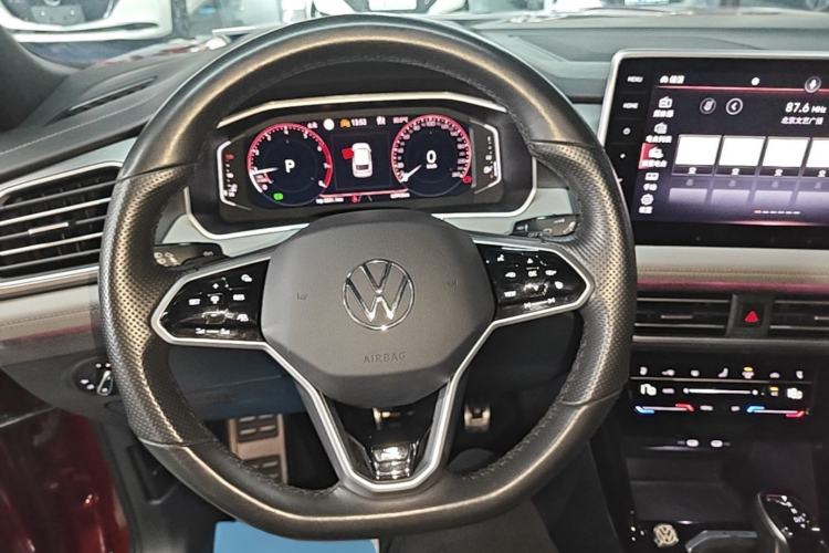 Used Volkswagen Tayron X 2023 380TSI Four-Wheel Drive Flagship Smart Edition Steering Wheel