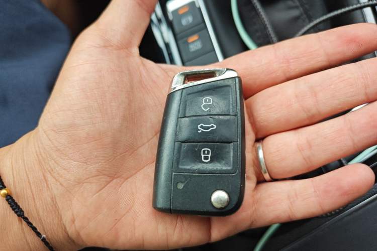 Used Volkswagen Tayron X 2023 380TSI Four-Wheel Drive Flagship Smart Edition Vehicle Key