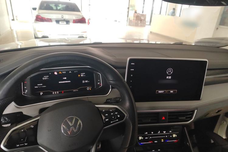 Used Volkswagen Tayron X 2023 330TSI Two-Wheel-Drive Prestige High-Energy Version Center Console
