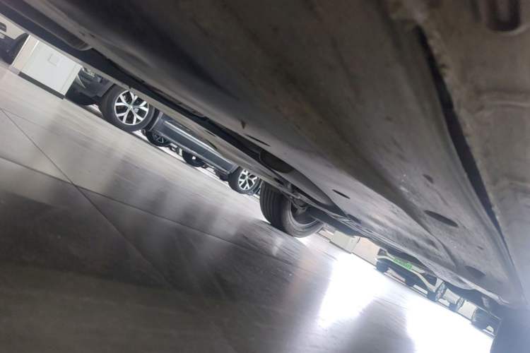 Used Volkswagen Tayron X 2023 330TSI Two-Wheel-Drive Prestige High-Energy Version Chassis Front Left