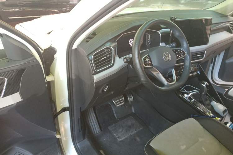 Used Volkswagen Tayron X 2023 330TSI Two-Wheel-Drive Prestige High-Energy Version Driver Seat