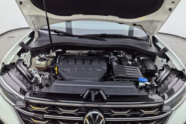 Used Volkswagen Tayron X 2023 330TSI Two-Wheel-Drive Prestige High-Energy Version Engine Bay