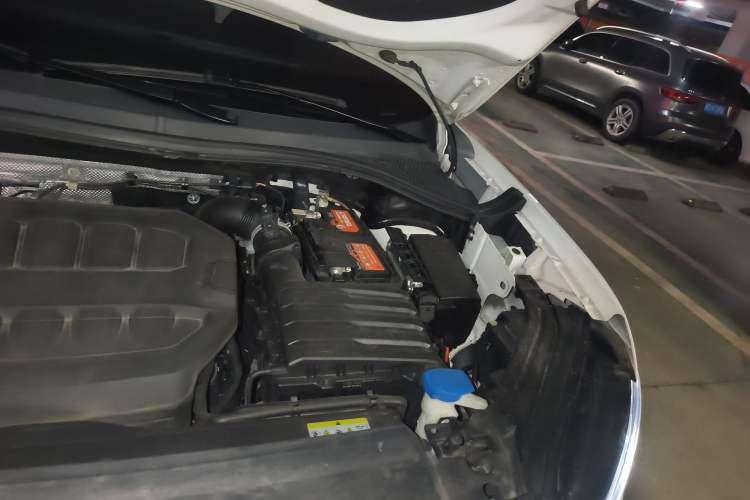Used Volkswagen Tayron X 2023 330TSI Two-Wheel-Drive Flagship Smart Edition Engine Bay Left