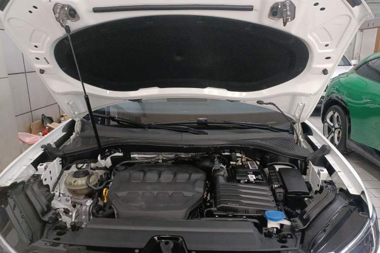 Used Volkswagen Tayron X 2023 330TSI Two-Wheel-Drive Flagship Smart Edition Engine Bay