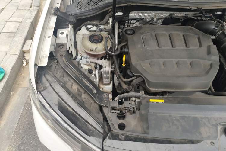 Used Volkswagen Tayron X 2023 330TSI Two-Wheel-Drive Prestige High-Energy Version Engine Bay Right