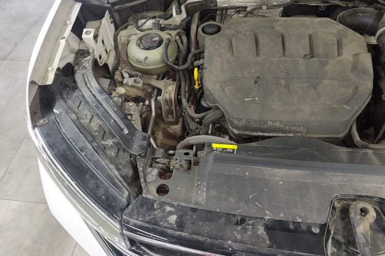 Used Volkswagen Tayron X 2023 330TSI Two-Wheel-Drive Prestige High-Energy Version Engine Bay Right