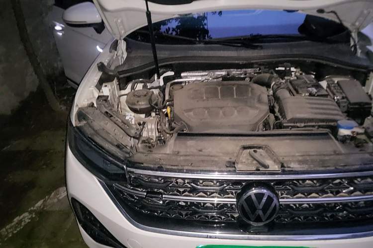 Used Volkswagen Tayron X 2023 330TSI Two-Wheel-Drive Prestige High-Energy Version Engine Bay Right