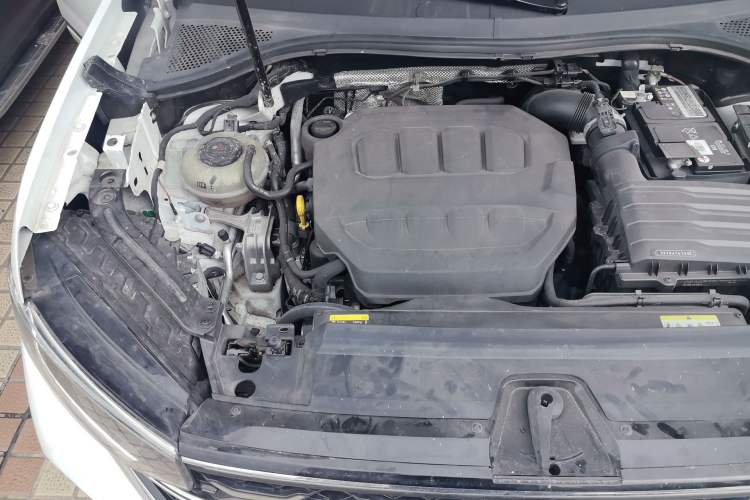 Used Volkswagen Tayron X 2023 330TSI Two-Wheel-Drive Prestige High-Energy Version Engine Bay Right